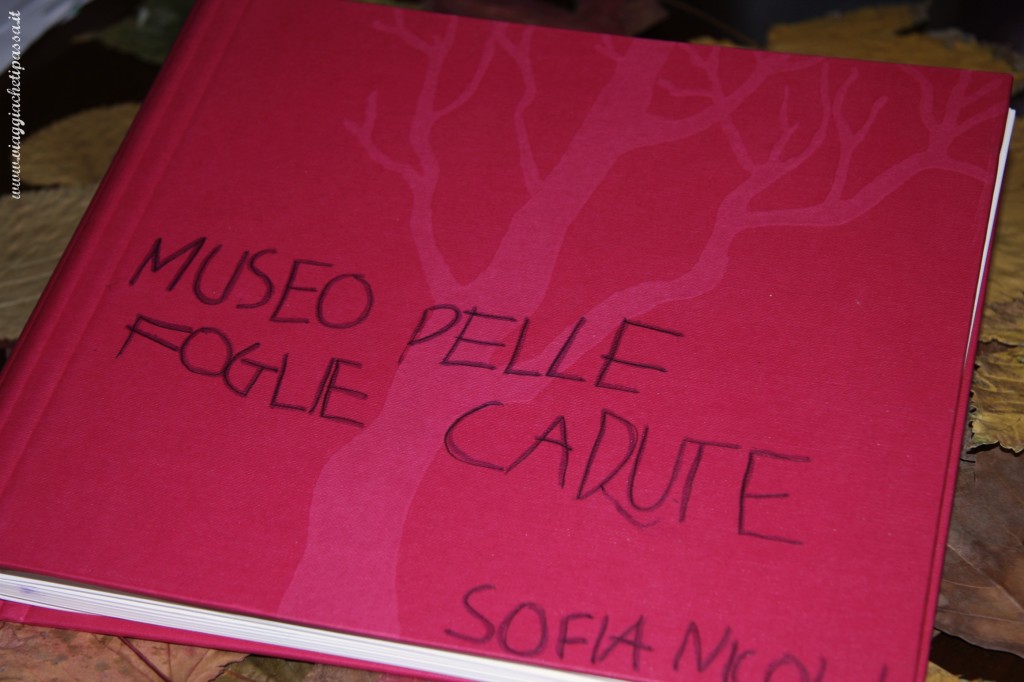 museo delle foglie cadute libro