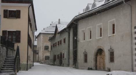 Alla scoperta dei borghi più belli dell' Engadina , Zuoz