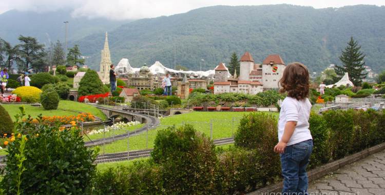  Swissminiatur,  come vedere la Svizzera in un'ora